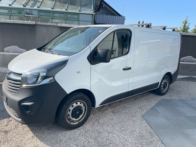 Opel Vivaro Kasten L1H1 2,7t netto € 14.999,-! 1.Besitz