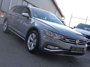 VW Passat 2,0 TDI DSG *NAVI, LED, ALLRAD*