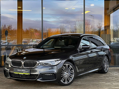 BMW 540 d xDrive Touring Aut. ACC, IntegralAktiv, ad...