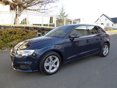 Audi A3 30 g-tron basis