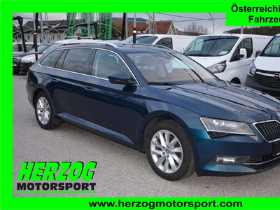 Skoda Superb Combi 2,0 TDI Style DSG AHV Panorama Navi 1.Besitz