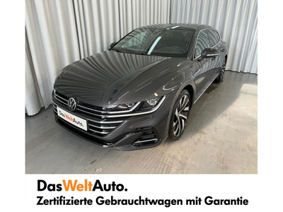 VW Arteon R-Line eHybrid