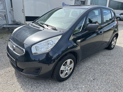 KIA Venga Cool Diesel /NEUES PICKERL