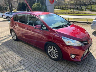 Toyota Verso 1,6 D-4D Active *RFK*AAC*FSE*ALU*NUR 75.000KM*