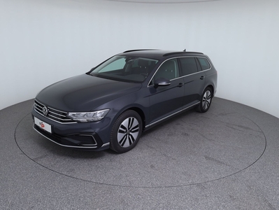 VW Passat Variant