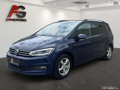 Volkswagen Touran Comfortline 1,6 SCR TDI DSG 7 Sitze/AHK/Navi/Xeno