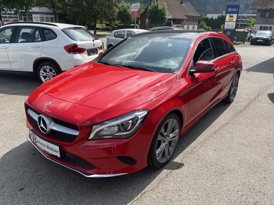 Mercedes-Benz CLA 180 d Shooting Brake Pano, Navi,…