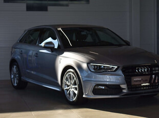 Audi A3 Sportback 1.6 TDI //S Line