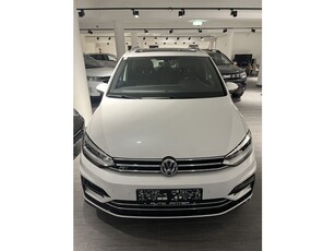 VW Touran Highline R-Line BMT/Start-Stopp Pano