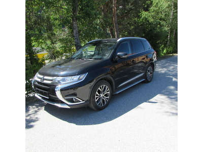 Mitsubishi Outlander 2,2 DI-D AS&G Instyle