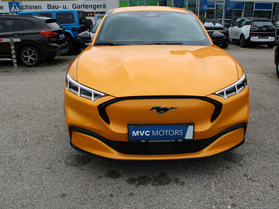 Ford Mustang Mach-E AWD Elektro Standard Range