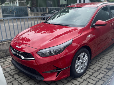 KIA ceed SW 1,0 T-GDI GPF ISG Silber