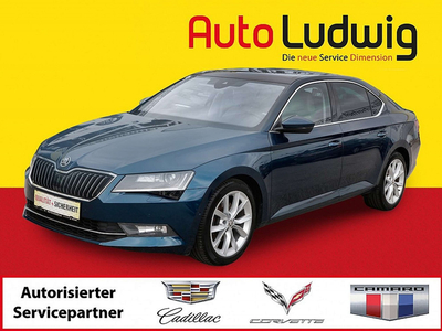 Skoda Superb 2,0 TDI 4x4 Style DSG *LEDER*NAVI*XENON*AHK*PAN...