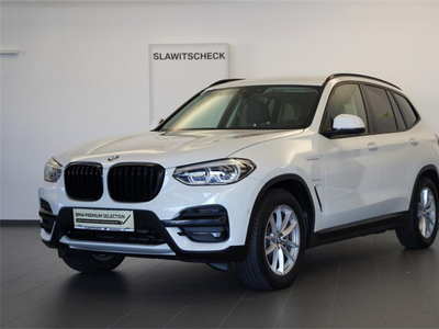 BMW X3 xDrive30e