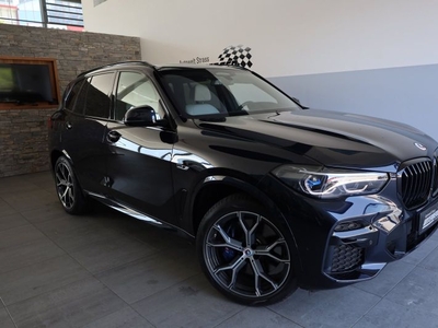 BMW X5 xDrive45e MSport Head-Up DAB