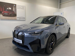 BMW iX xDrive50