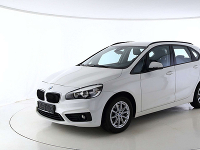 BMW 218 i Active Tourer Advantage