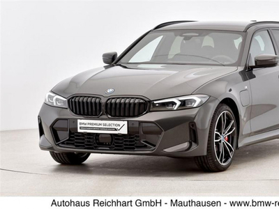 BMW 330e xDrive