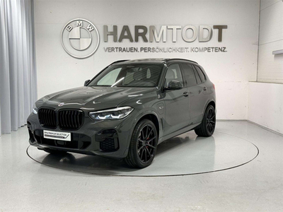 BMW X5 xDrive45e