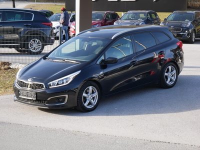 KIA Ceed SW 1,6 Silber