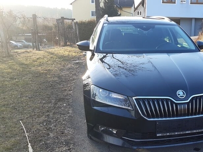 Skoda Superb Ambition 4x4 TDI, LED, AHK