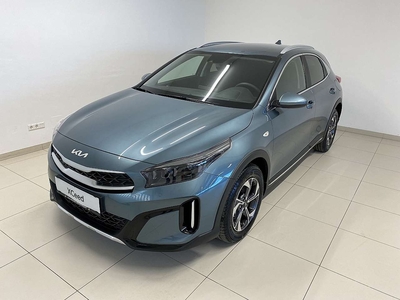 Kia XCeed 1,5 TGDI GPF Silber 23.990,-**