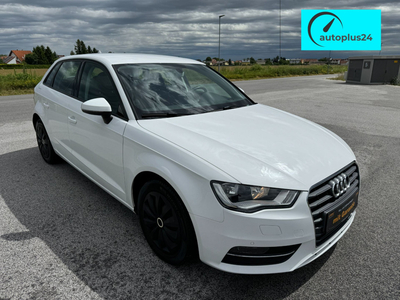 Audi A3 SB Attraction 1,6 TDI *NAVI