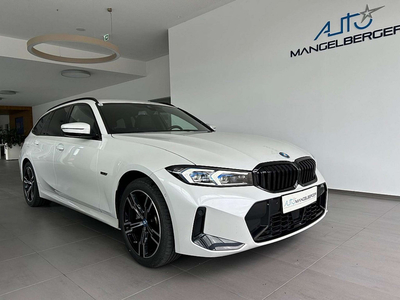 BMW 330 e PHEV xDrive Touring Aut. M SPORT