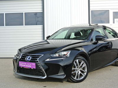 Lexus IS h Business Aut. * NAVI * LED * el. Glasdach * PDC