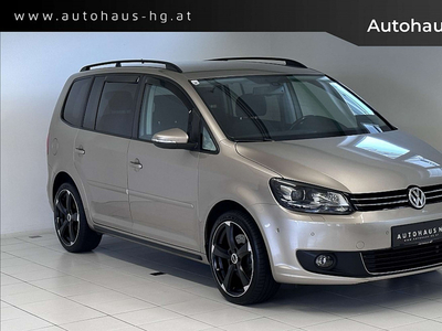 VW Touran Karat 2,0 BMT TDI DSG/AHK/R-KAMERA/XENON/