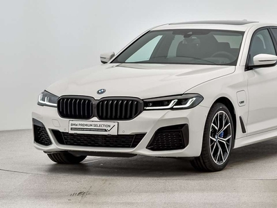 BMW 530 e xDrive (G30) M Sportpaket Gestiksteuerung