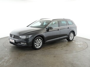 VW Passat Variant