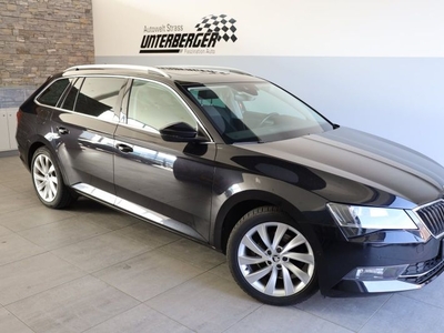 Skoda Superb Combi 2.0 TDI Style DSG