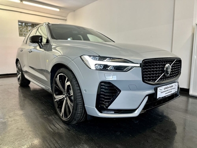 Volvo XC60 T6 eAWD PLug-In Hybrid Ultimate Dark (H1)