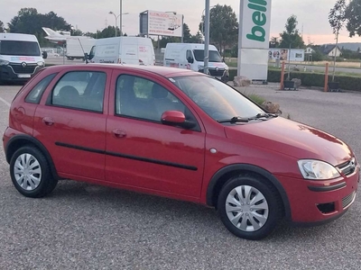 Opel Corsa 1,2 16V Enjoy