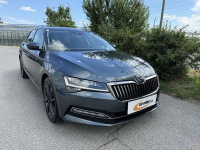 Skoda Superb Kombi 2,0TDI DSG Virtual Standheizung LED Navi etc