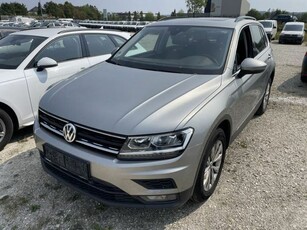 VW Tiguan Sky 2.0 TDI DSG 4Motion; LED,Pano,AHV,App-C