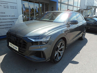 Audi Q8 60 TFSI e quattro Tiptrronic*S LINE* VOLLAUS...