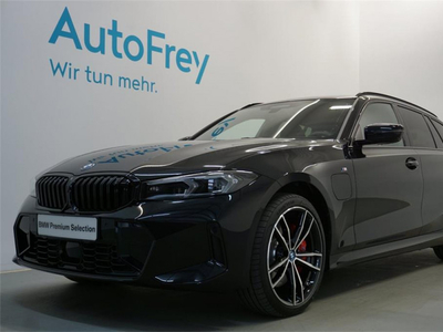 BMW 330e xDrive