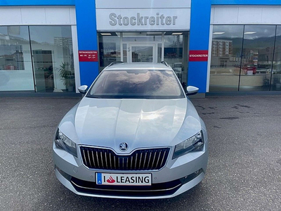 Skoda Superb Kombi 1,6 TDI*Navi*Kamera*Freisprech*Sitzheizung