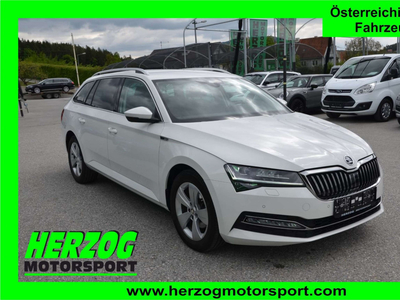 Skoda Superb Kombi 2,0 TDI Style DSG VIRTUAL LED ACC 1.Besitz