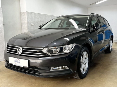 VW Passat Kombi TDI DSG ''Navi-Kamera-Tempom-AHK-Alu''