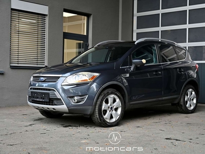 Ford Kuga Titanium 4x4 Pickerl NEU