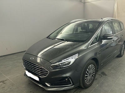 Ford S-MAX Titanium AWD- LED