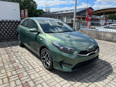 KIA ceed 1,5 TGDI Silber