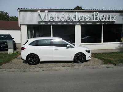 Mercedes-Benz B 180 Jahreswagen