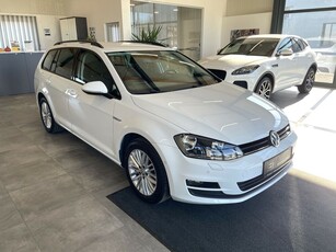 VW Golf Cup BMT 1.6 TDI *PDC*AHK SCHWENKBAR*