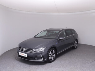 VW Passat Variant