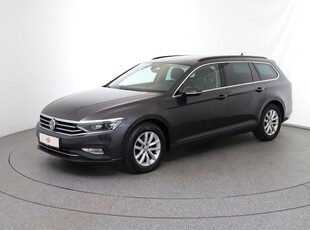 VW Passat Variant