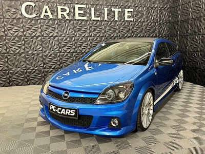 Opel Astra 2.0 Turbo OPC